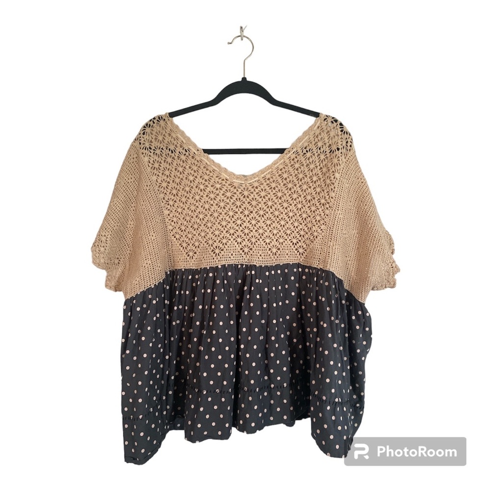 Magnolia Pearl - hand crochet top
